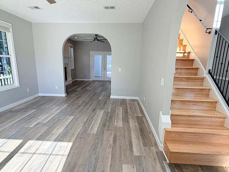 123 Seabreeze Cir — Photo 86
