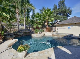 19719 Pioneer Ct, Humble, TX 77346