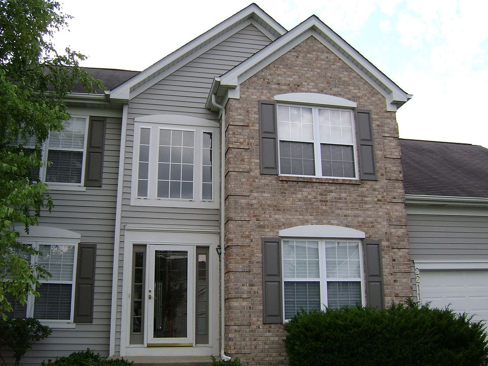 1st image of 2211 Cheshire Dr