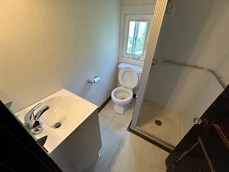 306 Eddy St — Photo 13