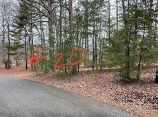 20 Woods Haven Ln #20, Stuart, VA 24171