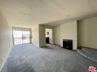 1338 N Sierra Bonita Ave #204, Los Angeles, CA 90046