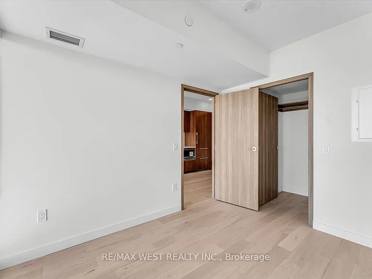 1 Concord Cityplace Way #5709 — Photo 15