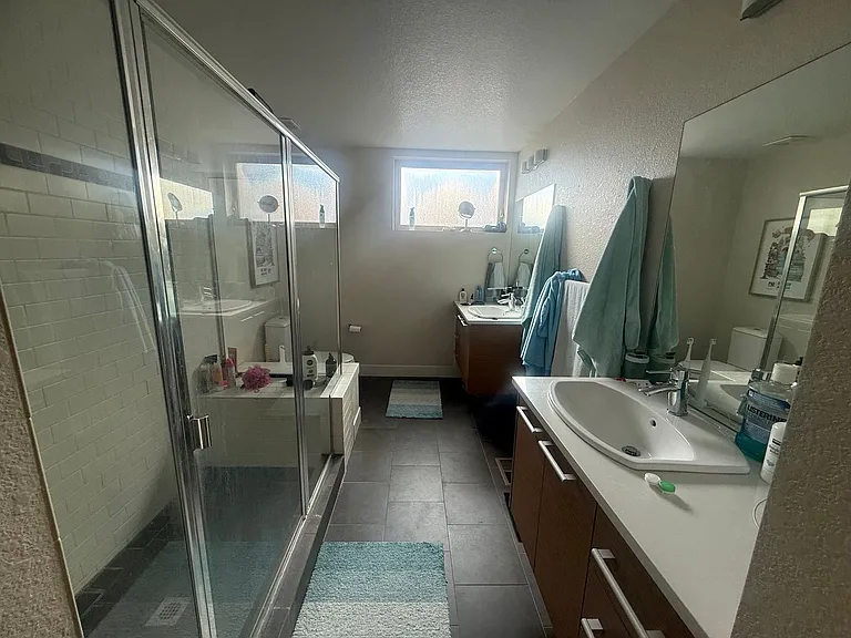 3926 N Yates St — Photo 16