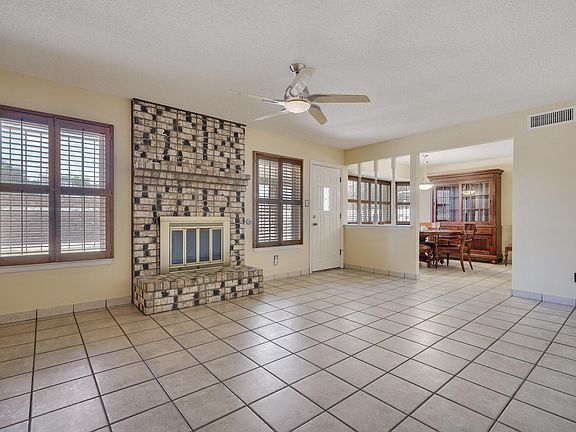 5th image of 10649 Holmes Dr