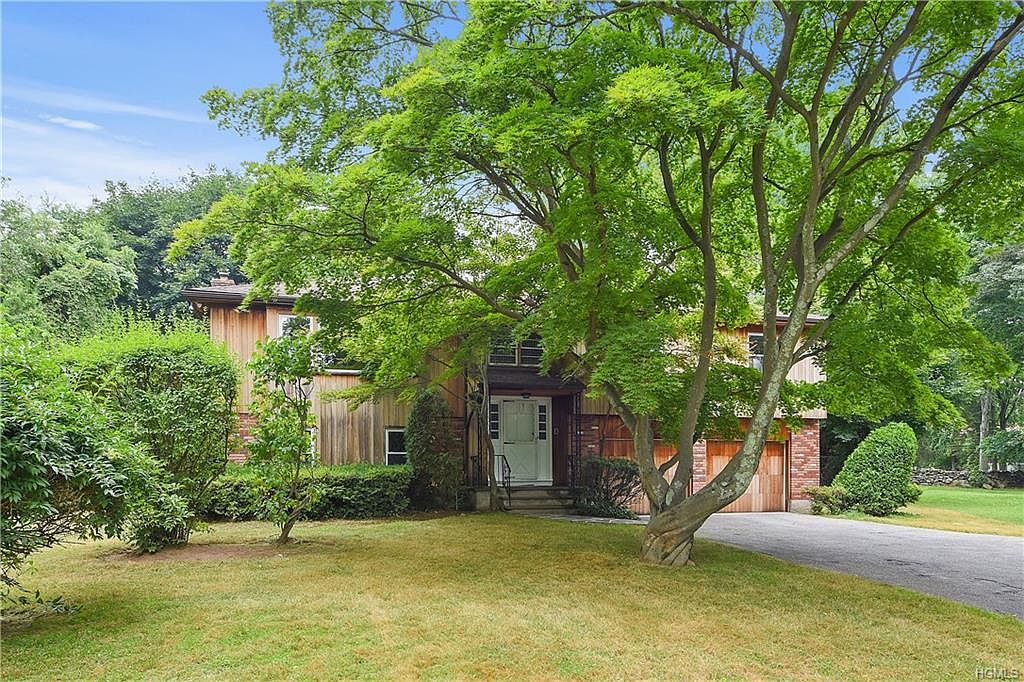 344 Stratton Rd, New Rochelle, NY 10804 Zillow