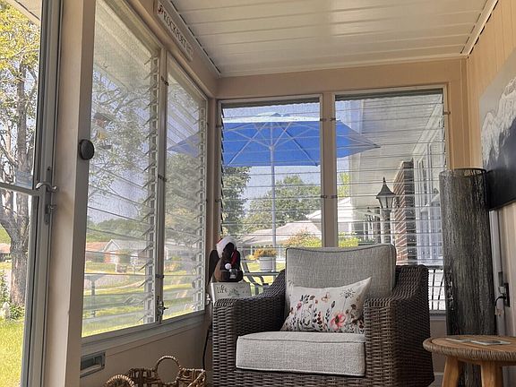 3rd image of 538C Portsmouth Drive