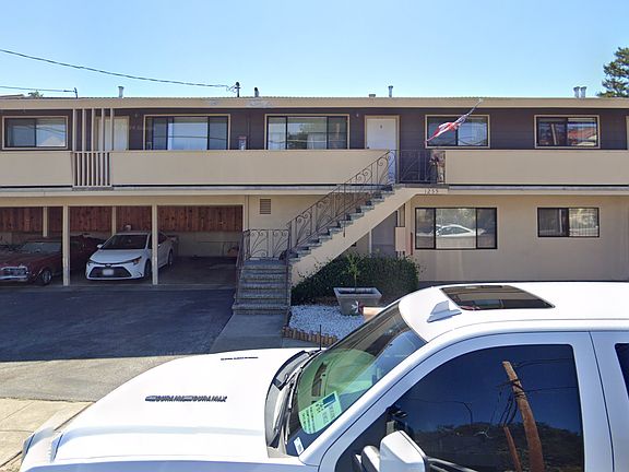 2nd image of 1255 Arroyo Ave Unit 4