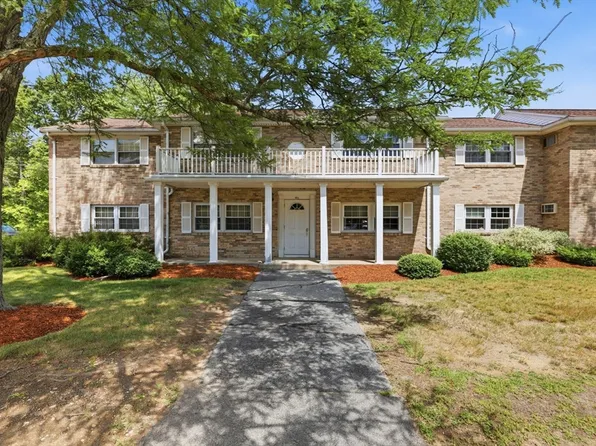 60-60A Washington Park Dr #2, Andover, MA 01810