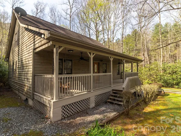 106 Cabin Creek Rd #26, Sylva, NC 28779