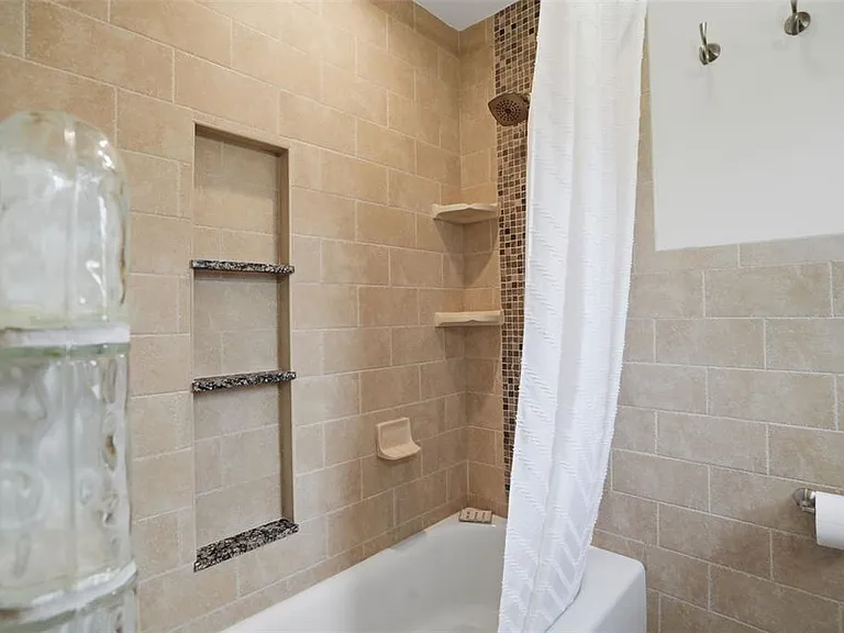 4436 Floramar Ter — Photo 14