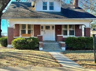 1000 Fairmount Ct, Jefferson City, MO 65101