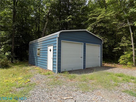 3rd image of 59 Fletcher Dr