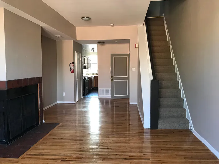 810 South St #2F — Photo 1
