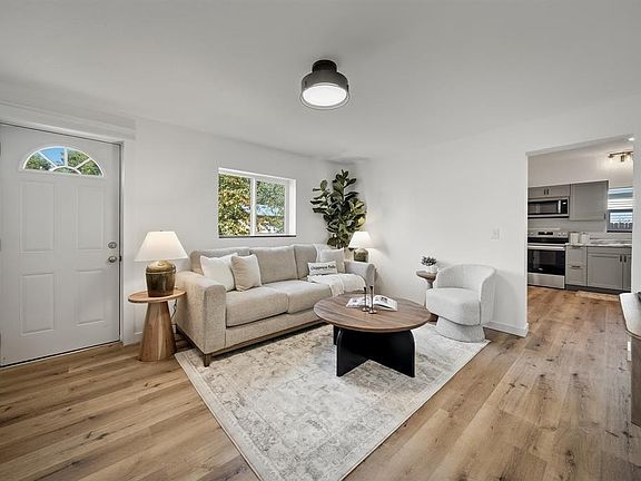 5th image of 1643 Ludgate Street