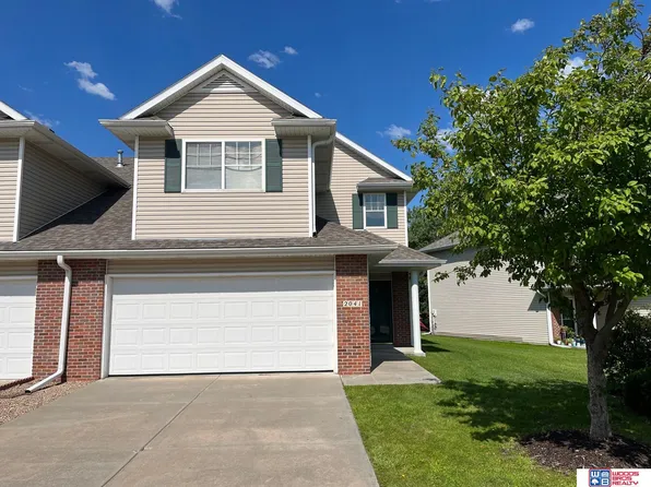 2041 Connor Pl, Lincoln, NE 68505