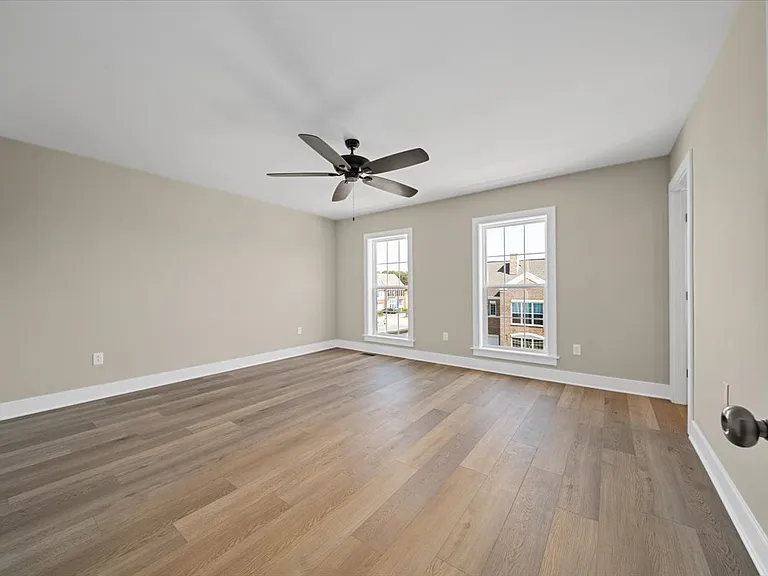 330 Highbridge Ln — Photo 23