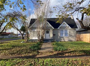 2600 N 17th St, Waco, TX 76708