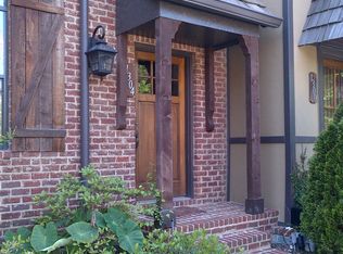 1304 Essex Manor Cir, Homewood, AL 35209