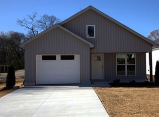 628 Trade St, Florence, AL 35630