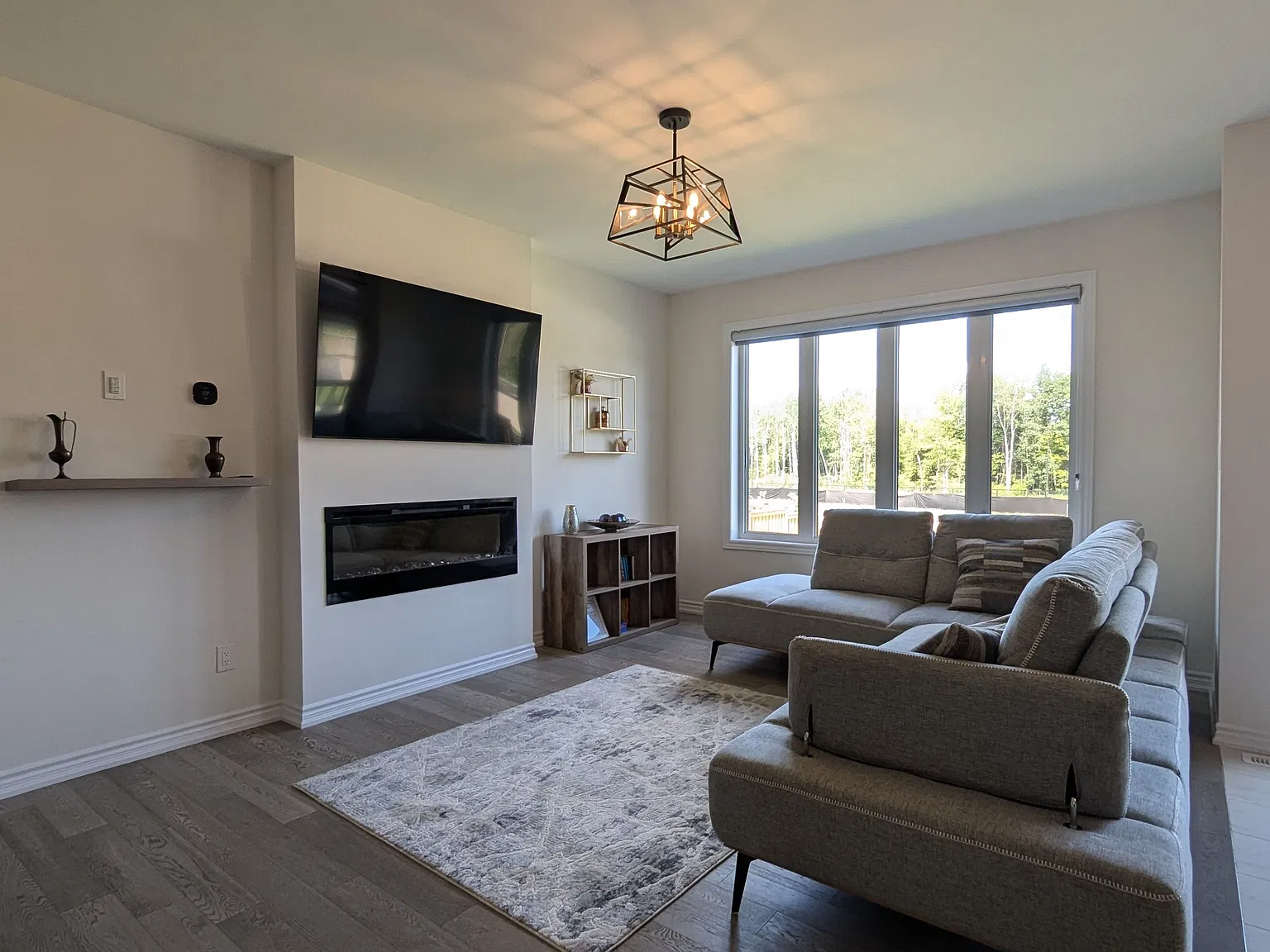 5 bed, $3,400 — Photo 3