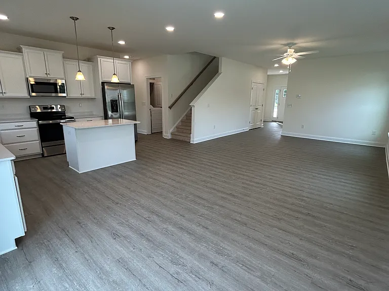 519 Bedford St — Photo 12