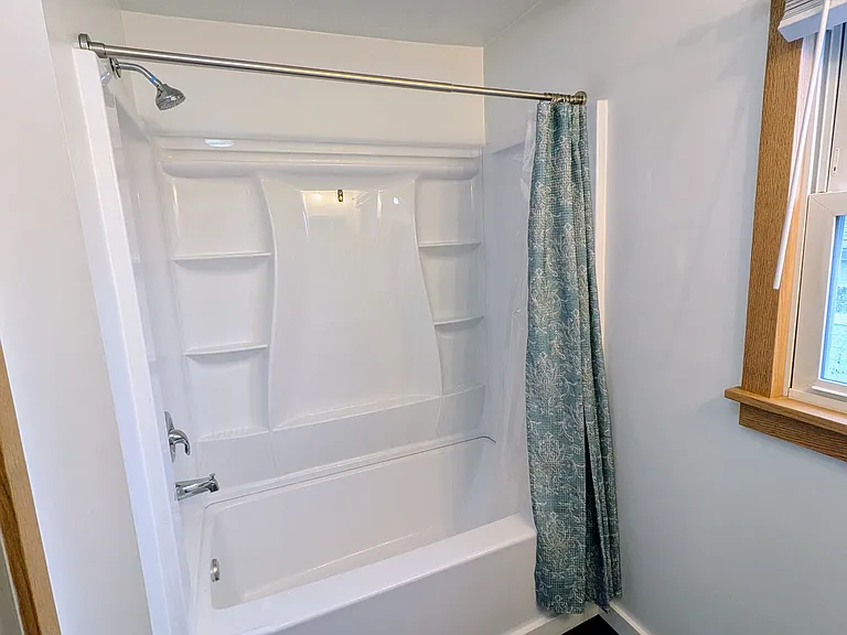 307 Austin Ave — Photo 12