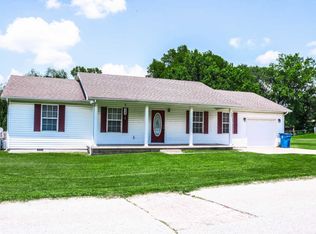 507 E 2nd St, Carl Junction, MO 64834