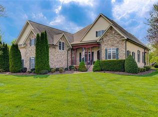 5625 Cape Fox Dr, Oak Ridge, NC 27310