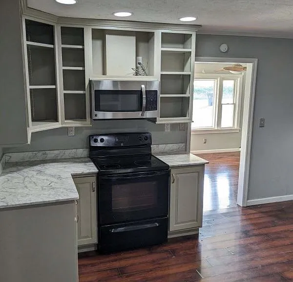 3484 Old Kentucky Rd — Photo 4