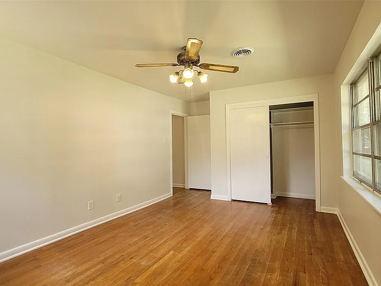 801 Rosewood Dr — Photo 22