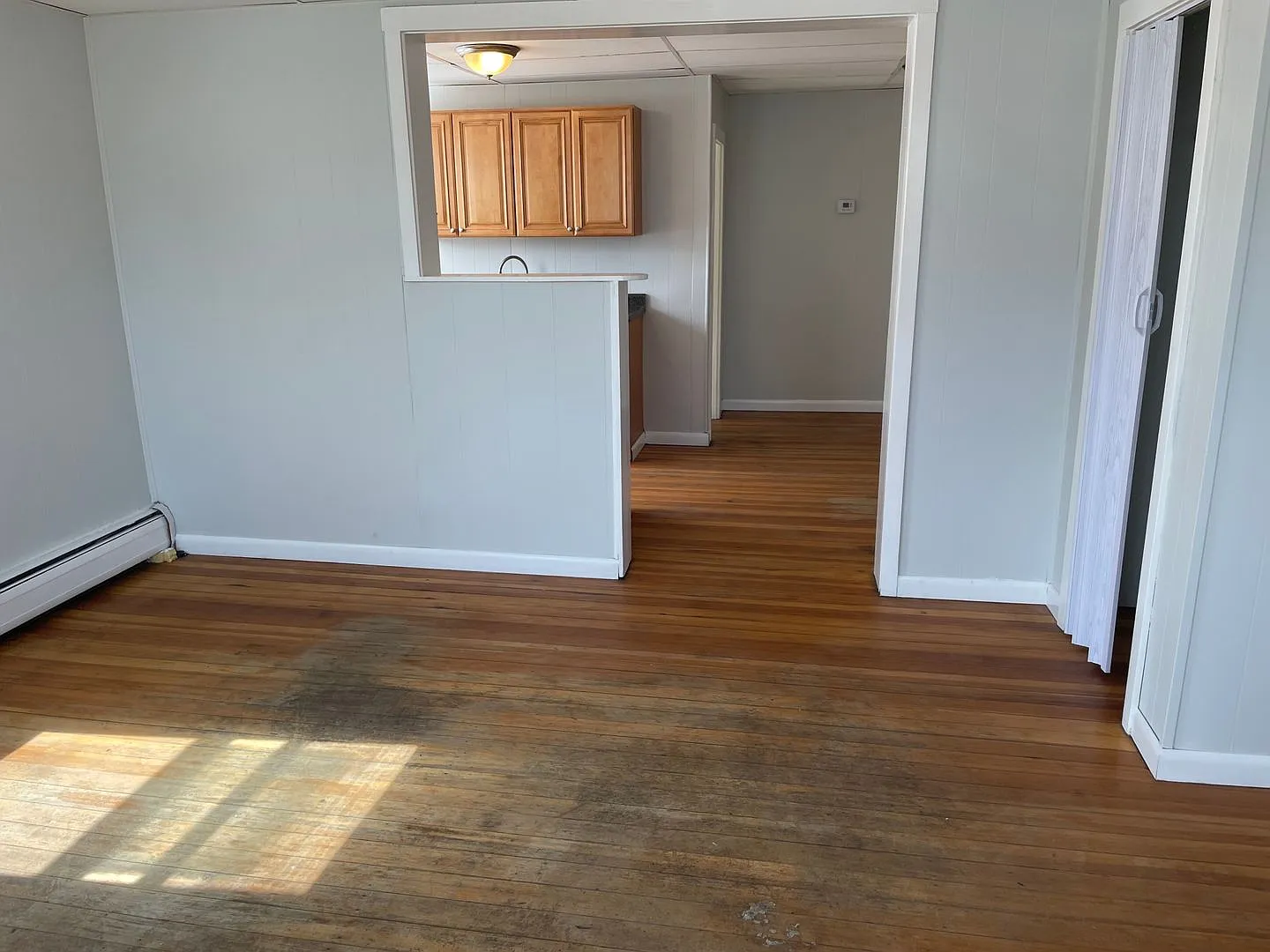 442 Smithfield Avenue - 1 Oriole Avenue — Photo 4