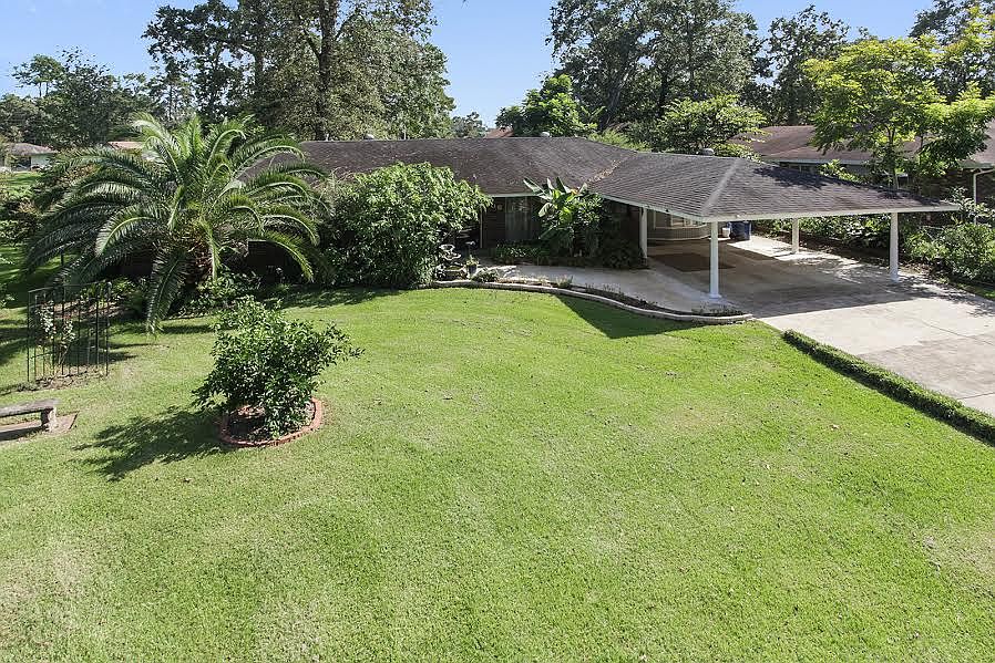 1st image of 106 Dubach Dr