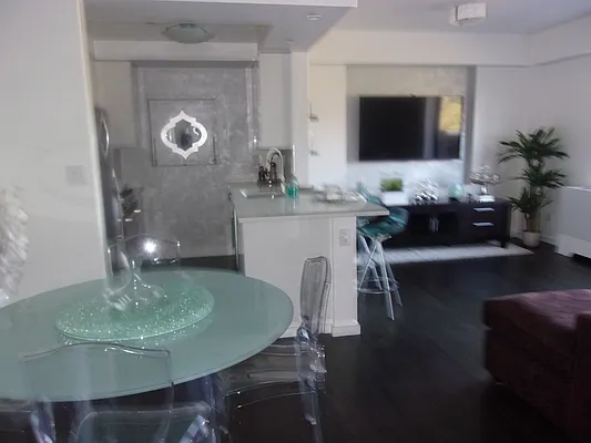 Rented by Melissa Conanan, LREB | media 22