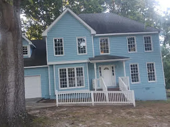 951 Lauren Kay Ct, Lawrenceville, GA 30046