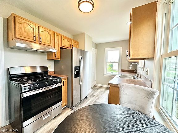 5th image of 4412 Parkton Dr