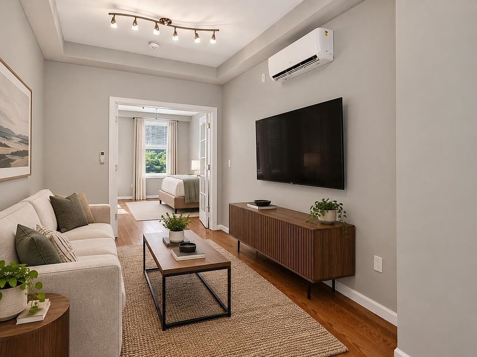 1st image of 60 Madison St APT 3R