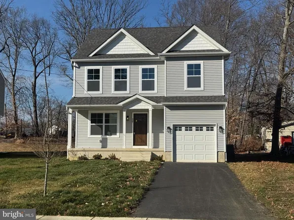427 Fern Ave, Deptford, NJ 08096