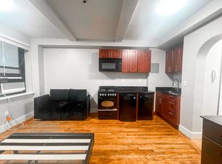 11 Waverly Pl APT 5M, New York, NY 10003