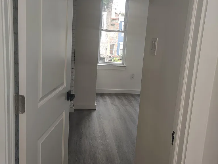 2546 N 11th St #1 — Photo 16