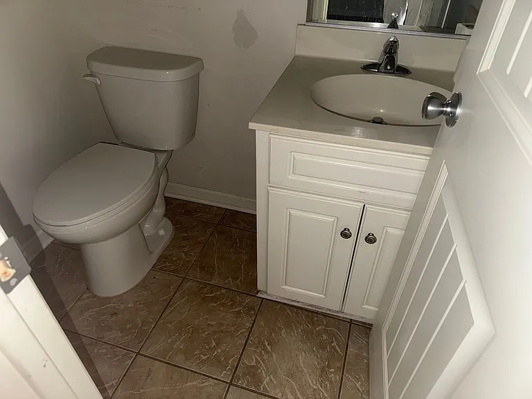 1305 Dominica Dr — Photo 12