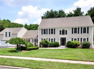 40 Brittany Ct, Cheshire, CT 06410