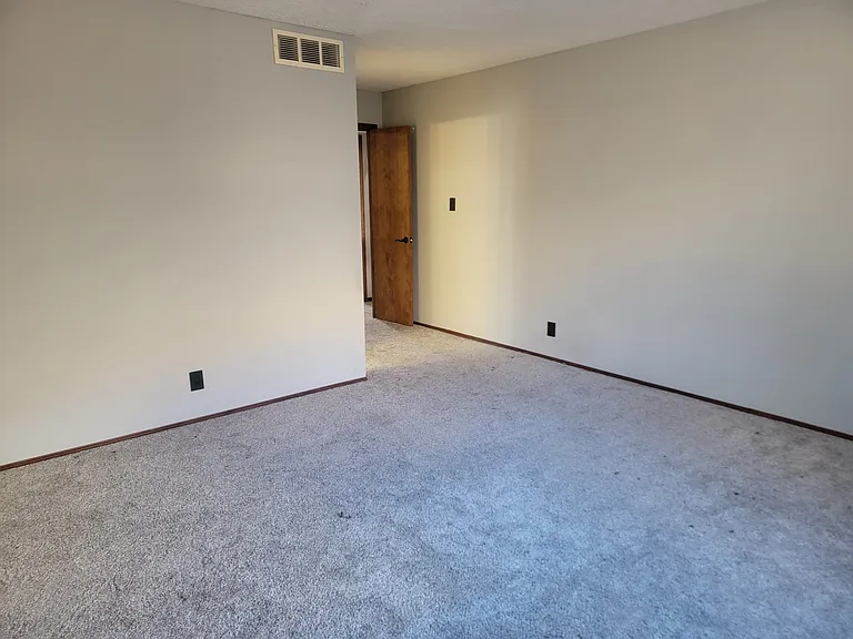 717 Fennel Ct SE — Photo 12