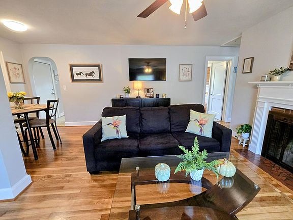 4th image of 7007 La Marre Dr