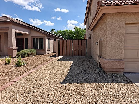 2nd image of 6803 W Rose Garden Ln