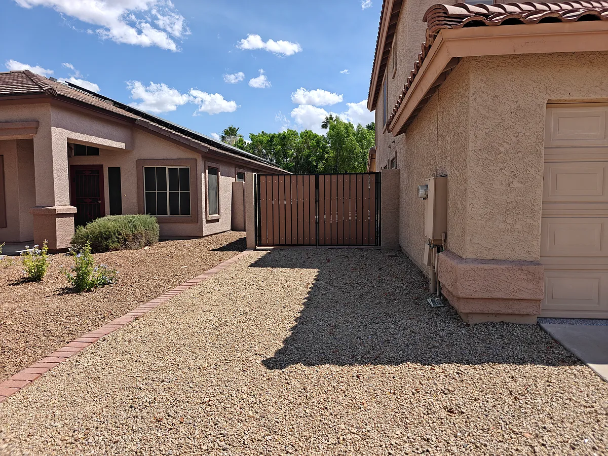 Building Photo - 6803 W Rose Garden Ln