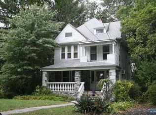 240 Larch Ave, Bogota, NJ 07603