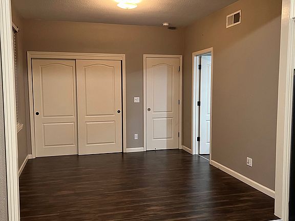 4th image of 626 W Fauna Ave