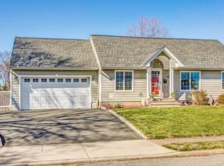 28 Wood St, Wayne, NJ 07470