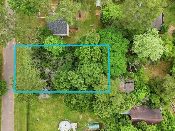 2B Rollingwood Loop, Conroe, TX 77303